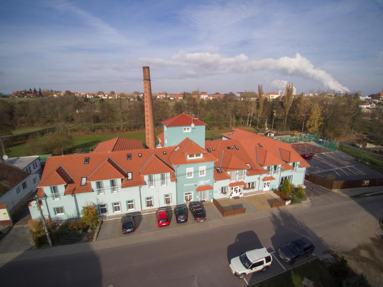 Penzion Lihovar *** Rouchovany Exteriör bild